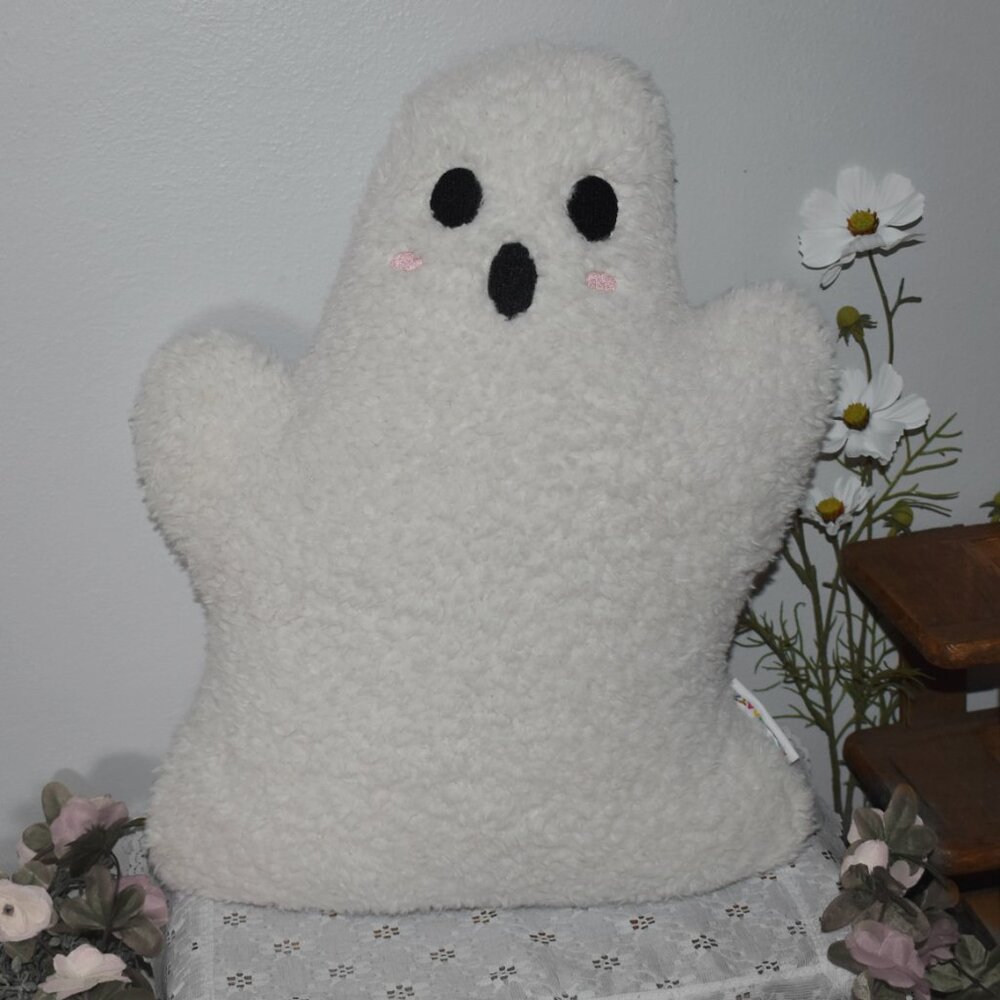 Novogratz Cute Blushing Baby Ghost Sherpa Throw Pillow Gothic Halloween Decor